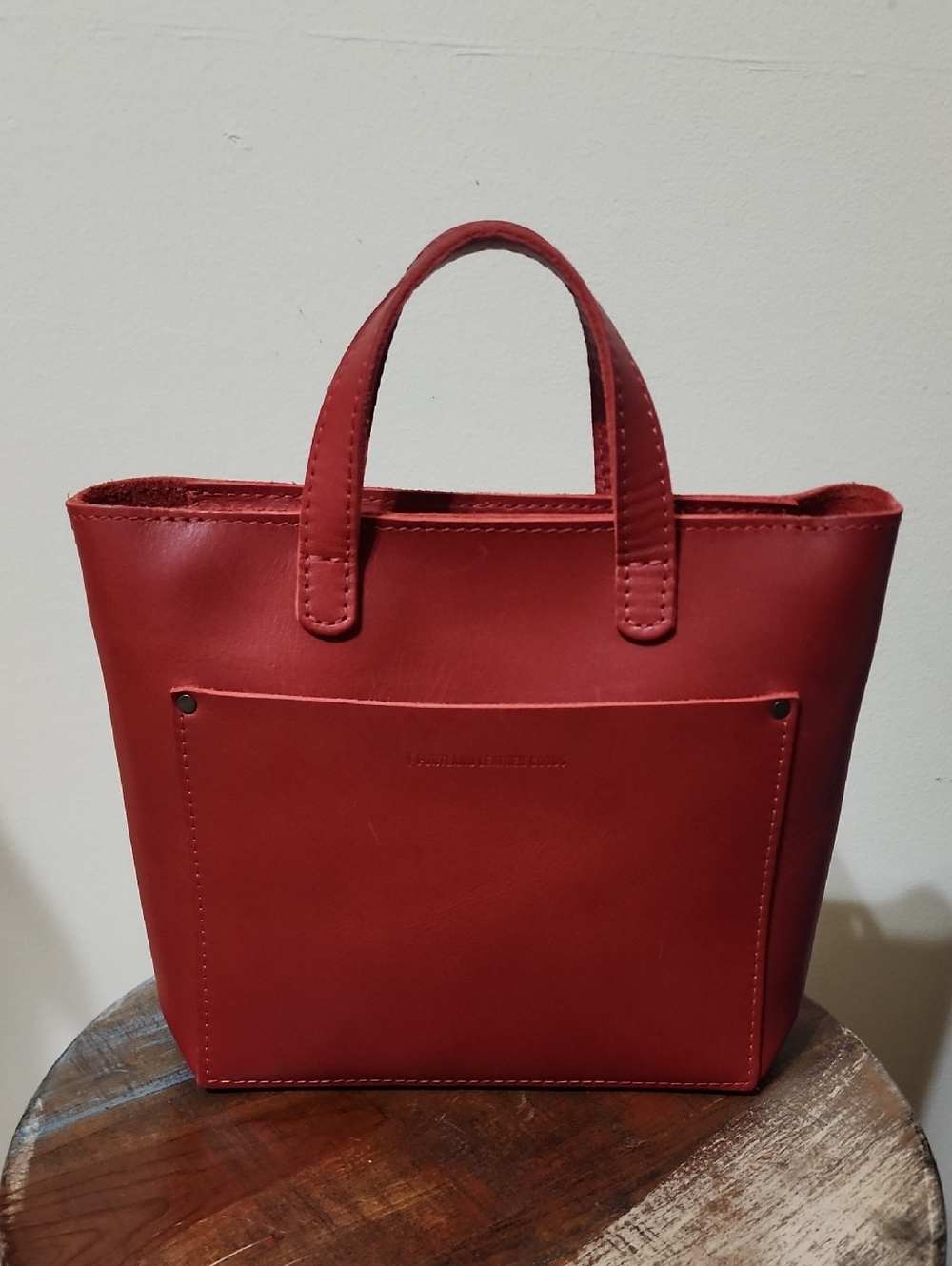 Portland Leather Goods Red Tote Crossbody Bag - Picture 16 of 16